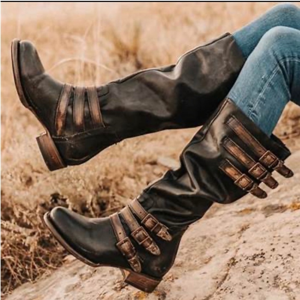 FREEBIRD Raylene Black Boots with Buckles Size 9